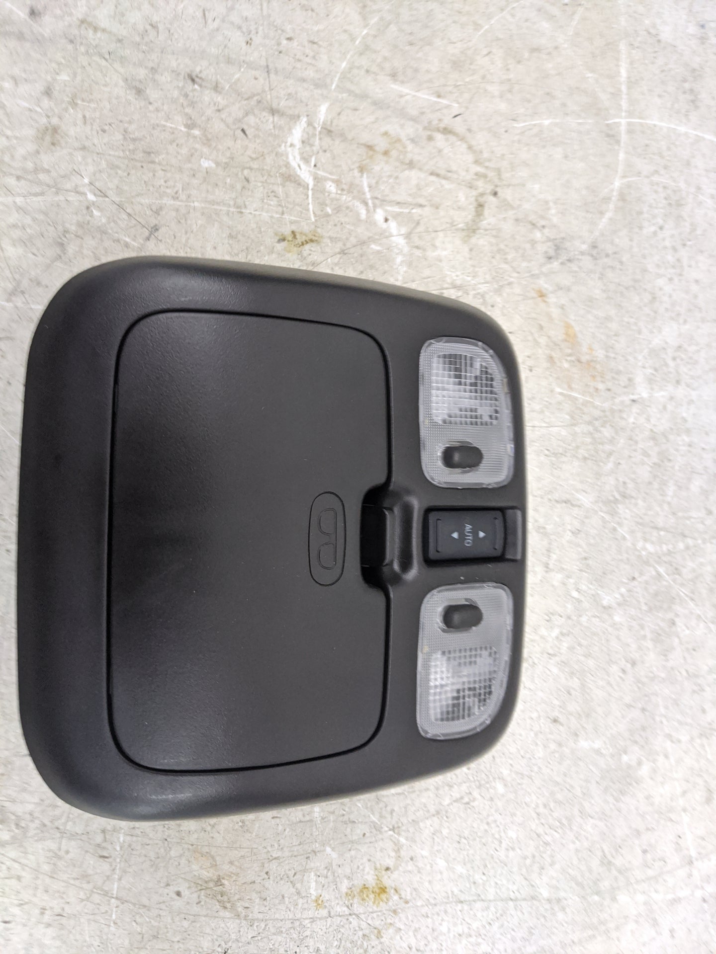 2009-2012 Ford Escape Overhead Roof Console Black - Oemusedautoparts1.com