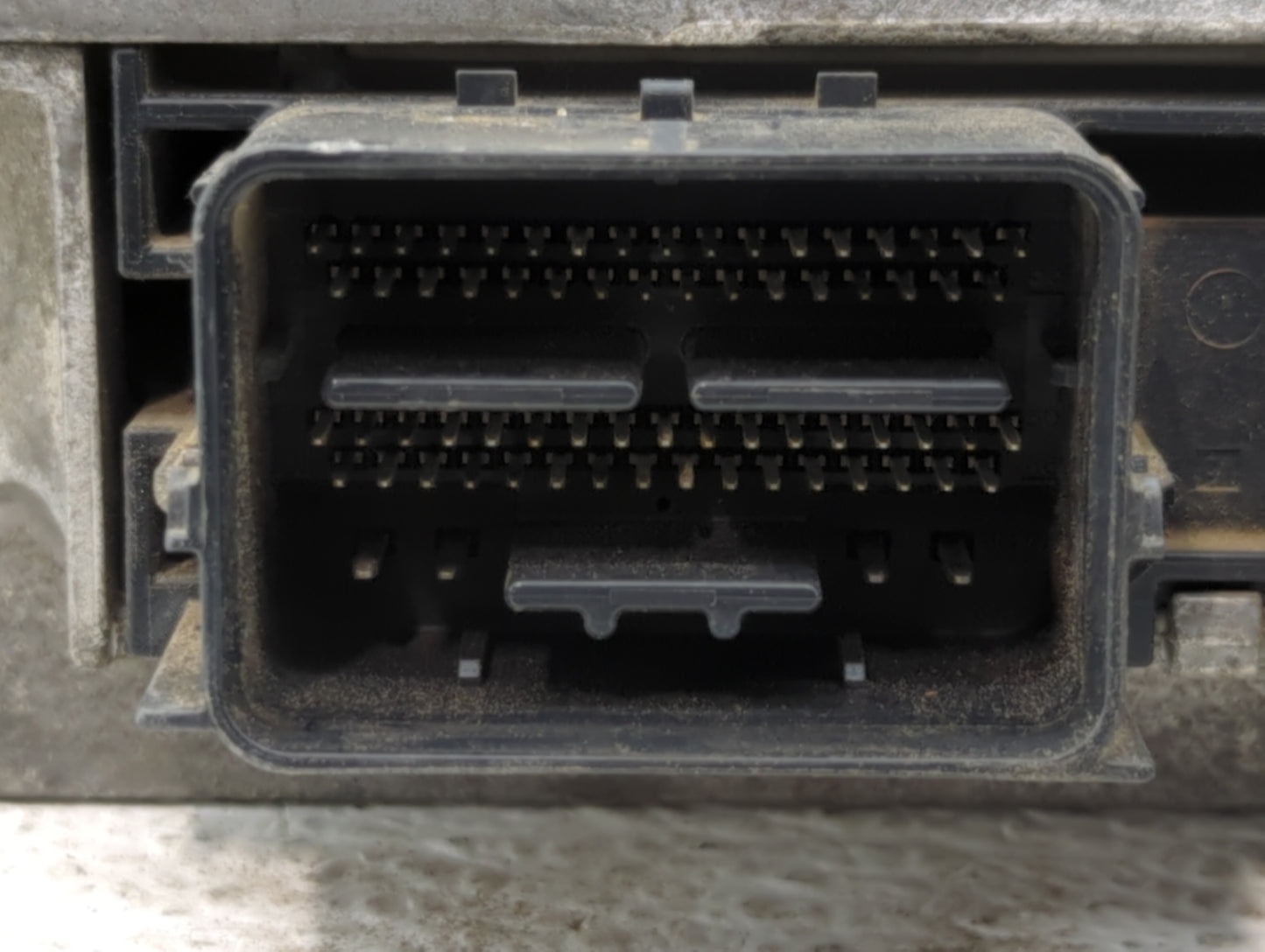 2010-2011 Ford Escape PCM Engine Control Computer ECU ECM PCU OEM P/N:AL8A-12A650-BRB AL8A-12A650-ABC Fits Fits 2010 2011 OE