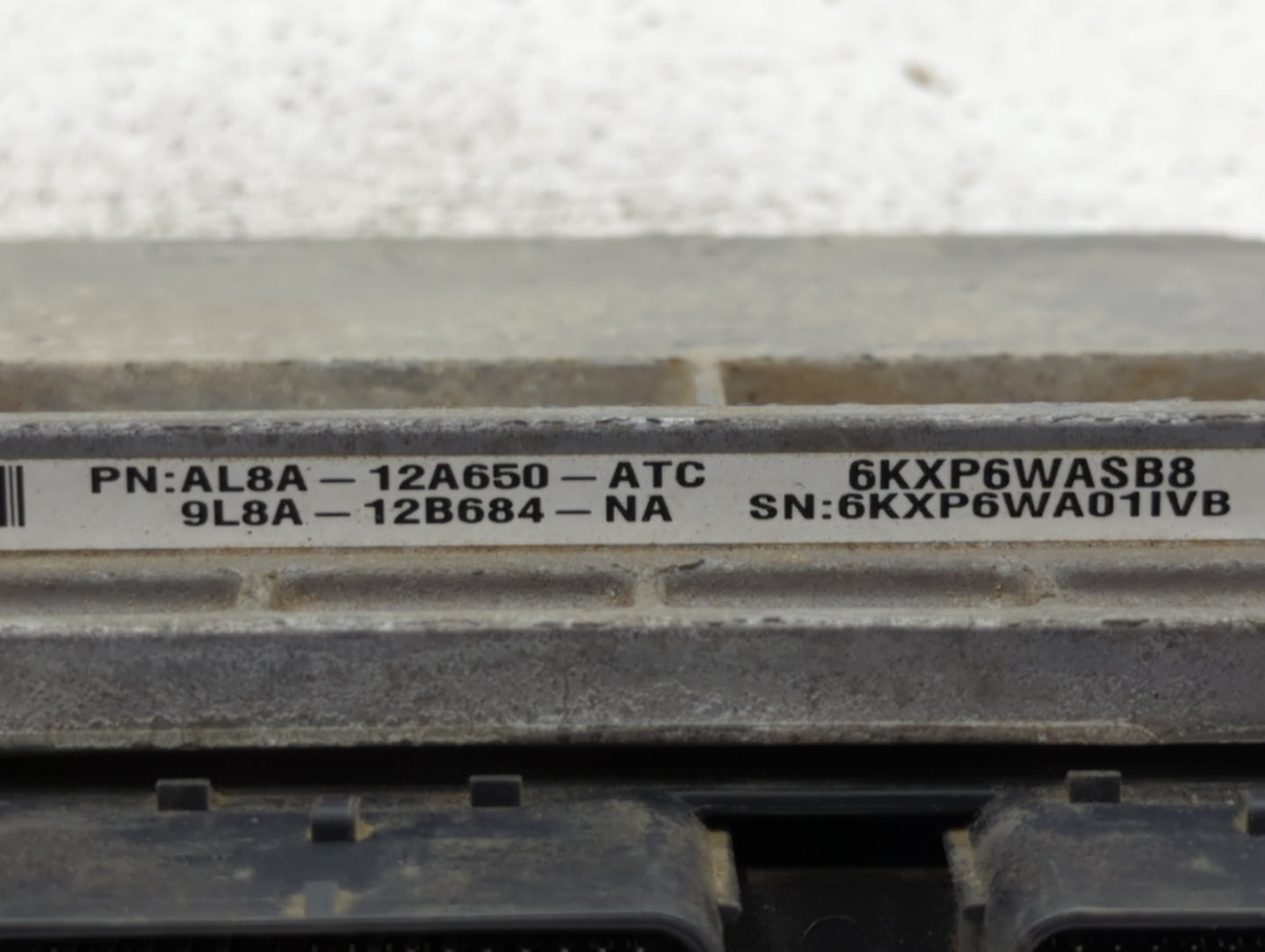 2010-2011 Ford Escape PCM Engine Control Computer ECU ECM PCU OEM P/N:AL8A-12A650-BRB AL8A-12A650-ABC Fits Fits 2010 2011 OE