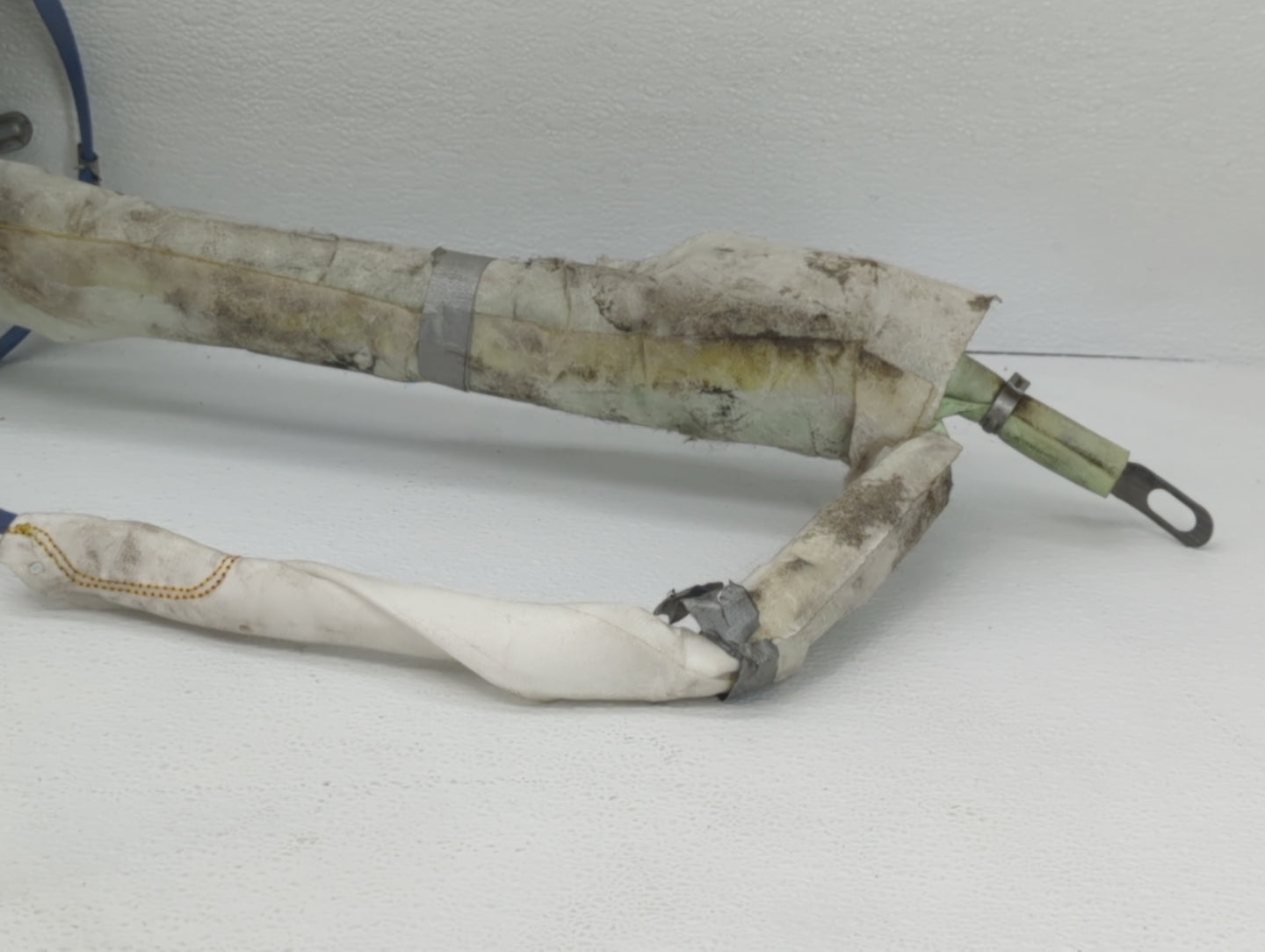 2010-2012 Ford Escape Air Bag Driver Left Steering Wheel Mounted P/N:2002560A Fits Fits 2010 2011 2012 OEM Used Auto Parts -