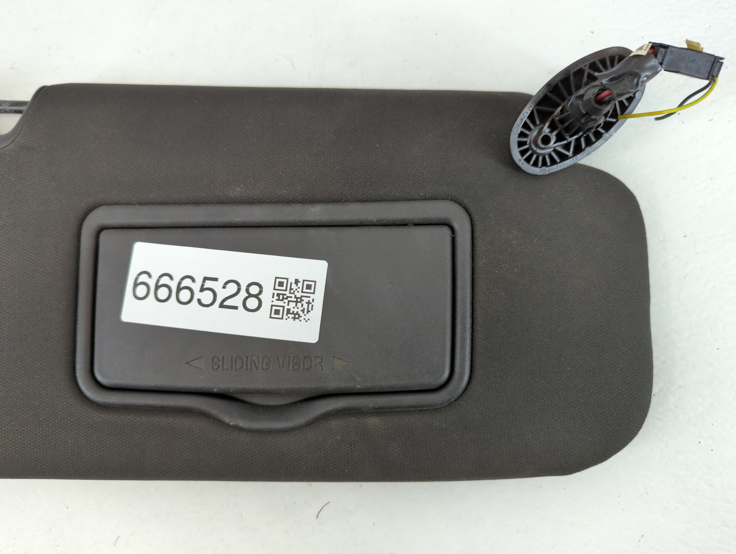 2010-2012 Ford Escape Sun Visor Shade Replacement Passenger Right Mirror Fits Fits 2010 2011 2012 OEM Used Auto Parts - Oemu