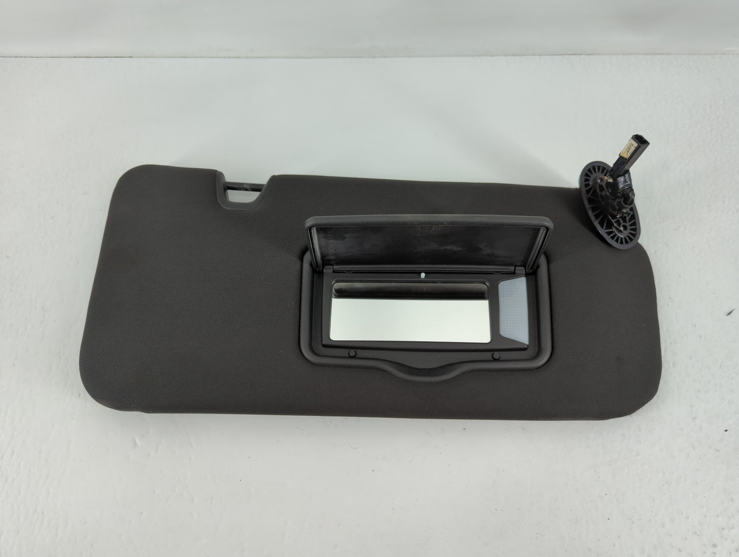 2010-2012 Ford Escape Sun Visor Shade Replacement Passenger Right Mirror Fits Fits 2010 2011 2012 OEM Used Auto Parts - Oemu