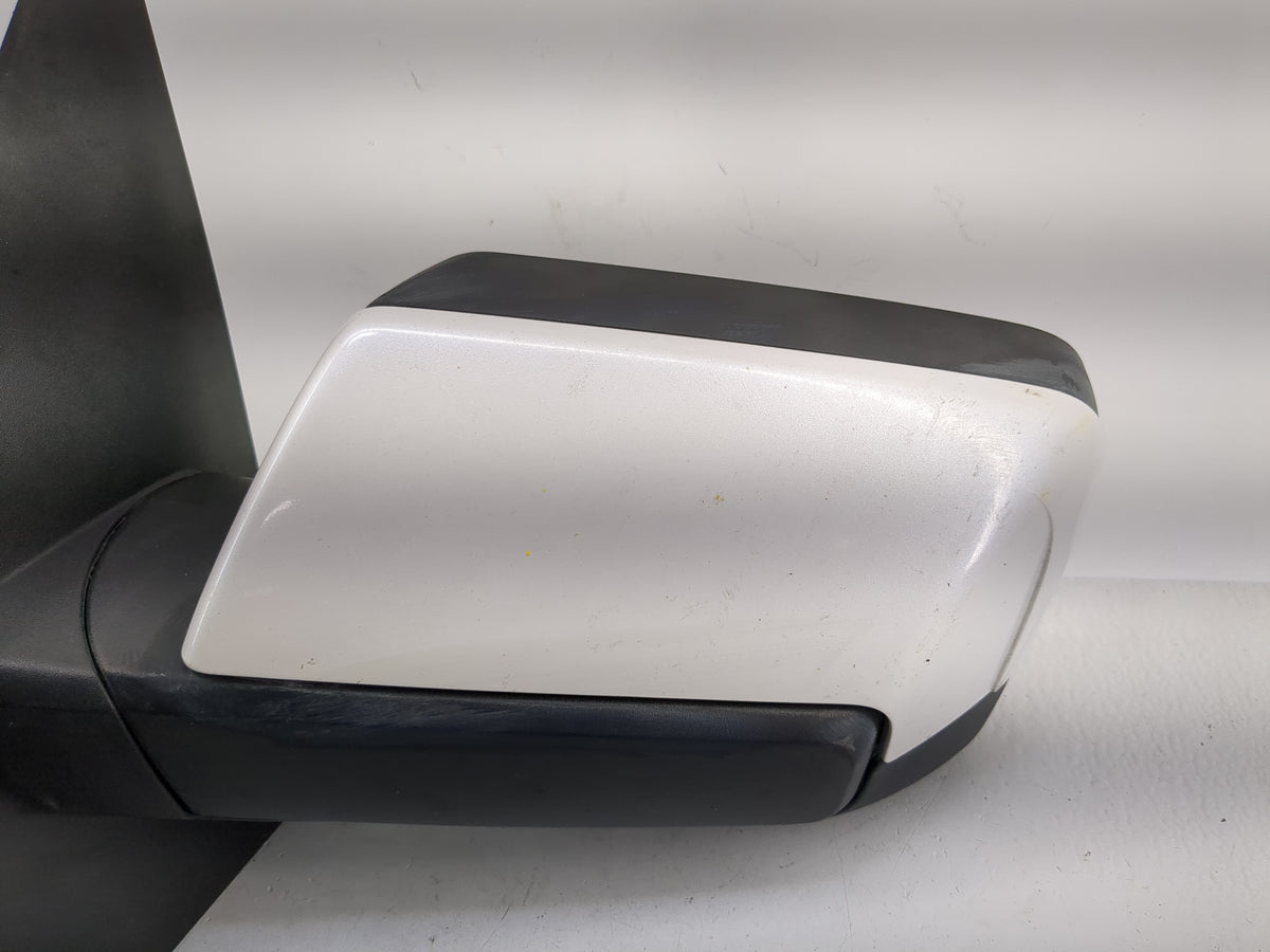 2009-2011 Ford Expedition Driver Side View Mirror - Left Door Mirror OEM Used - Oemusedautoparts1.com