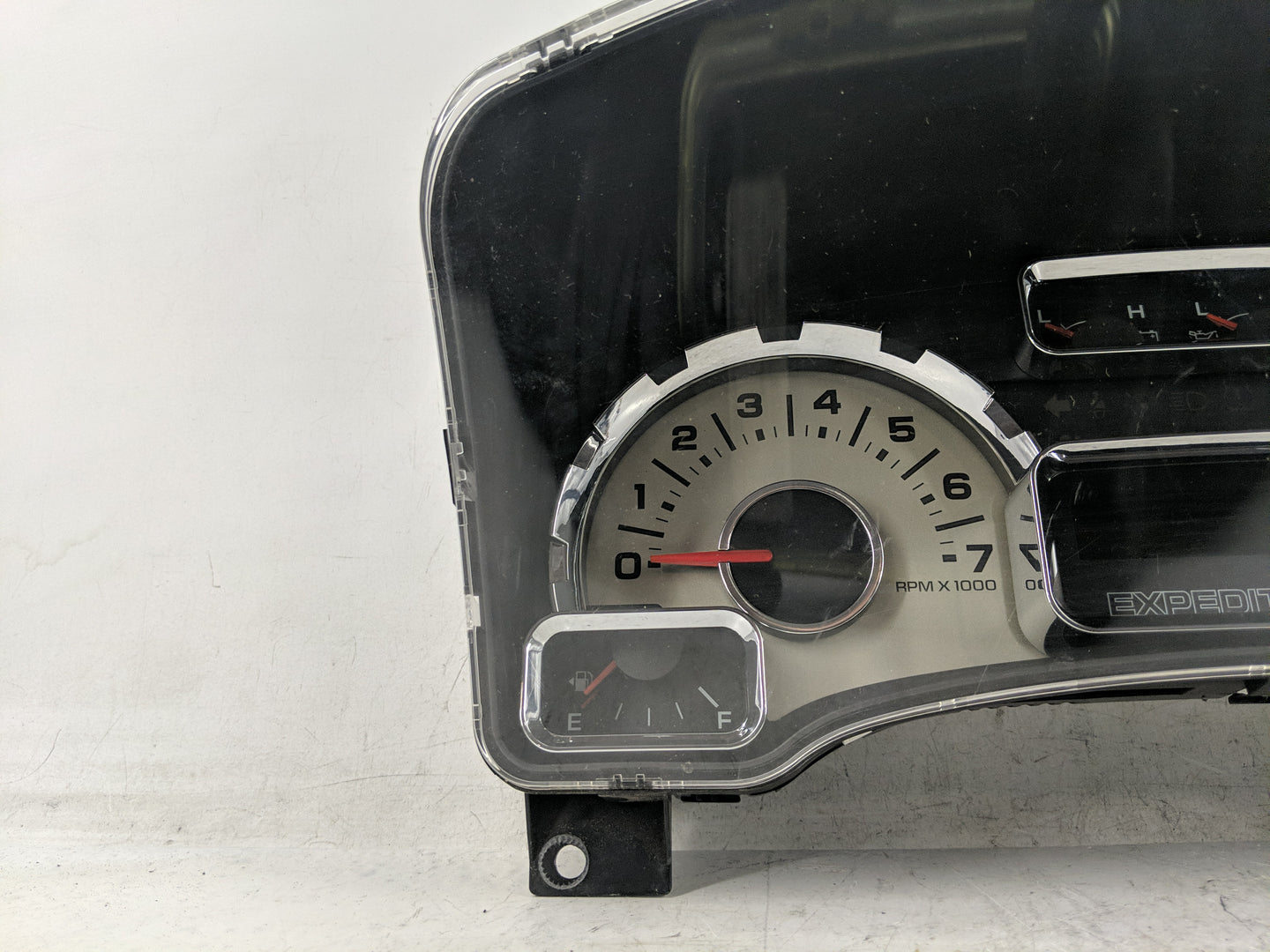 2011 Ford Expedition Instrument Cluster Speedometer Gauges P/N:AL1T-10849-GE Fits OEM Used Auto Parts - Oemusedautoparts1.co
