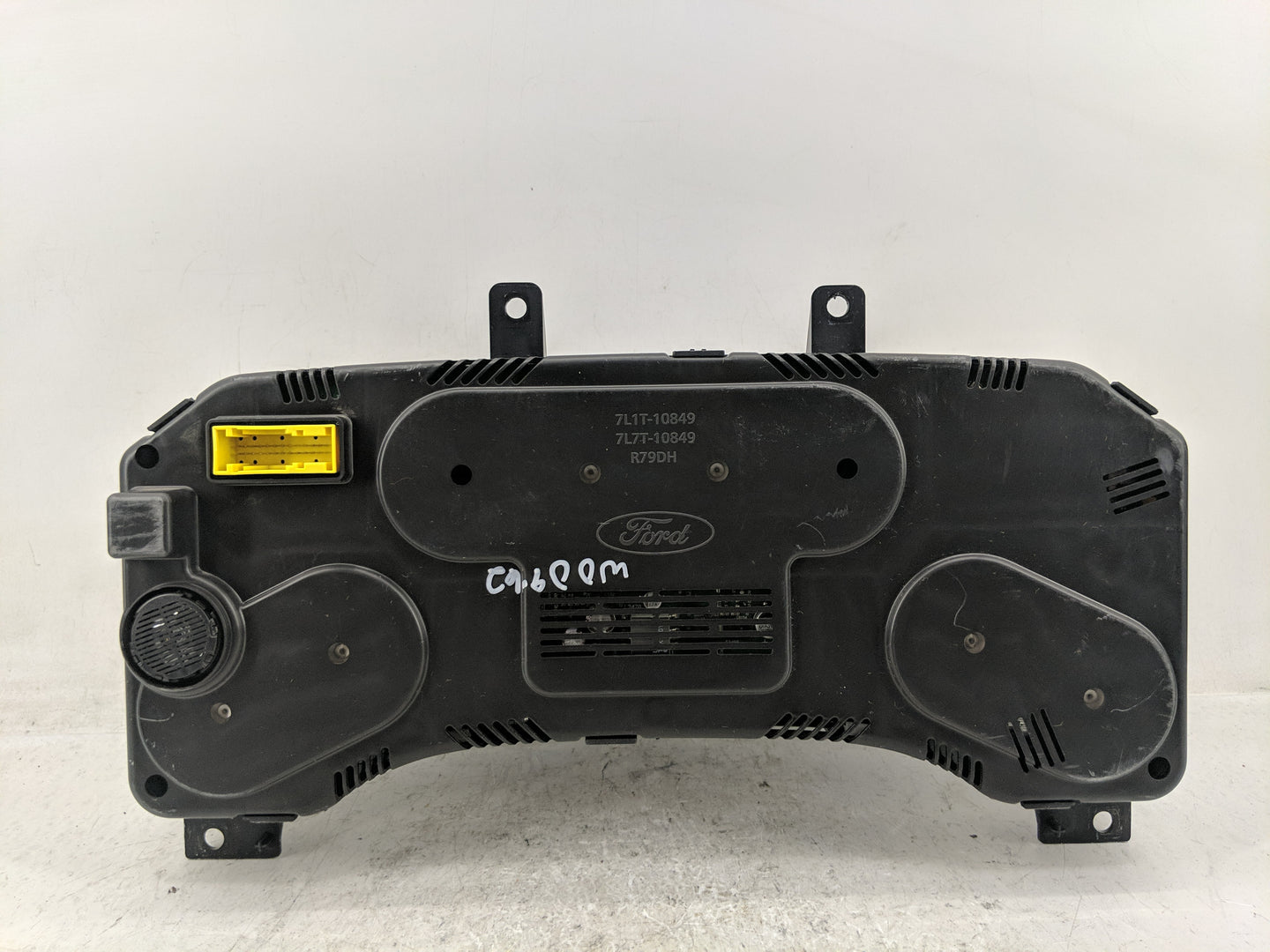 2011 Ford Expedition Instrument Cluster Speedometer Gauges P/N:AL1T-10849-GE Fits OEM Used Auto Parts - Oemusedautoparts1.co