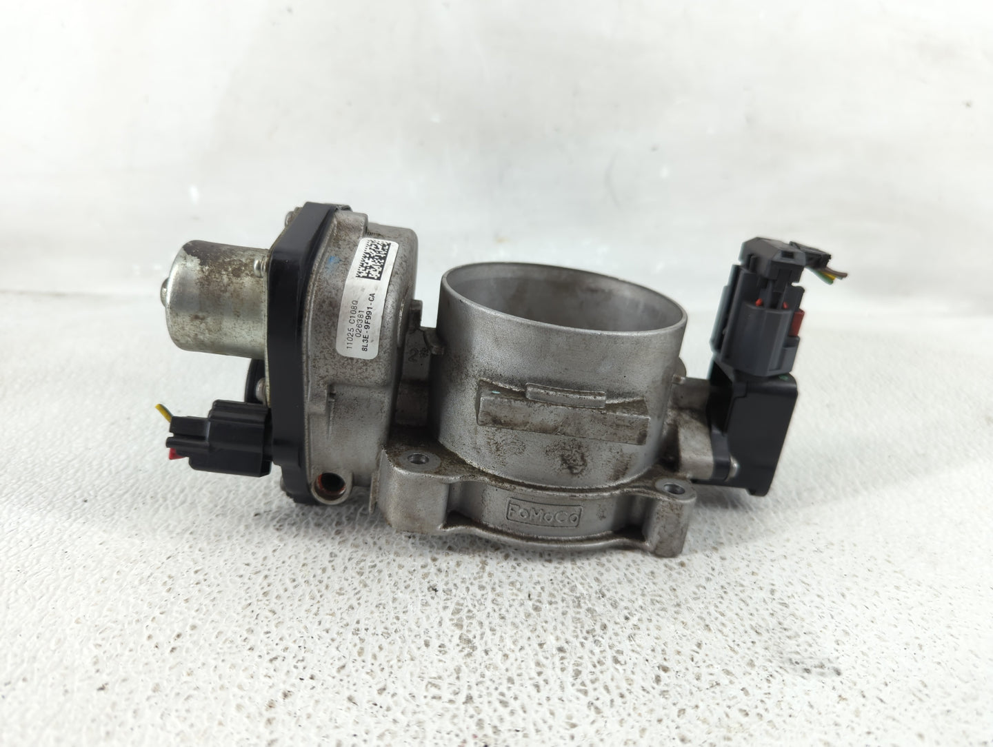 2011 Ford Expedition Throttle Body P/N:8L3E-9F991-CA Fits Fits 2010 2012 2013 2014 OEM Used Auto Parts - Oemusedautoparts1.c