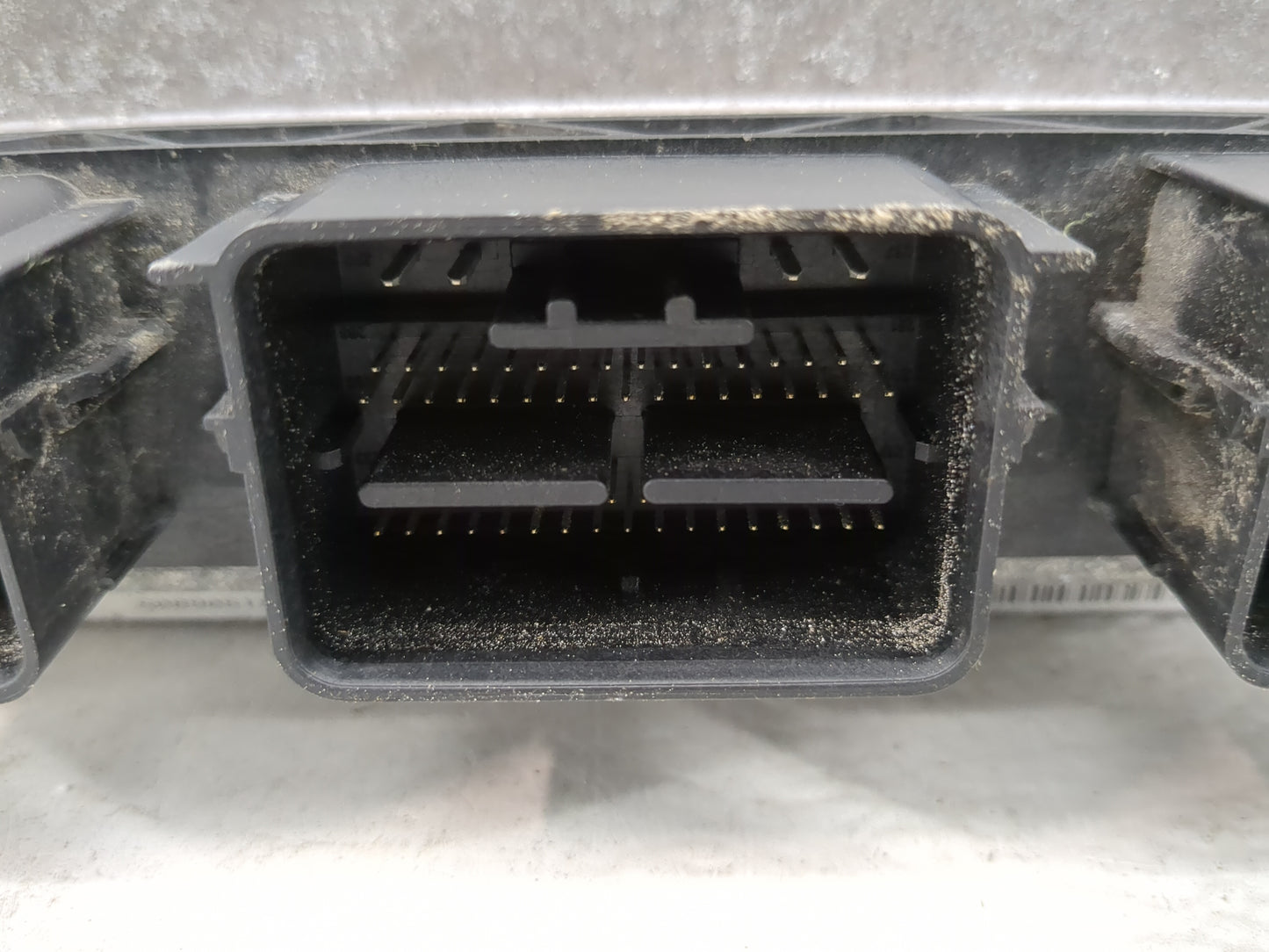 2011 Ford Expedition PCM Engine Control Computer ECU ECM PCU OEM P/N:S66FF 8 261 S06 805, 12692 Fits OEM Used Auto Parts - O
