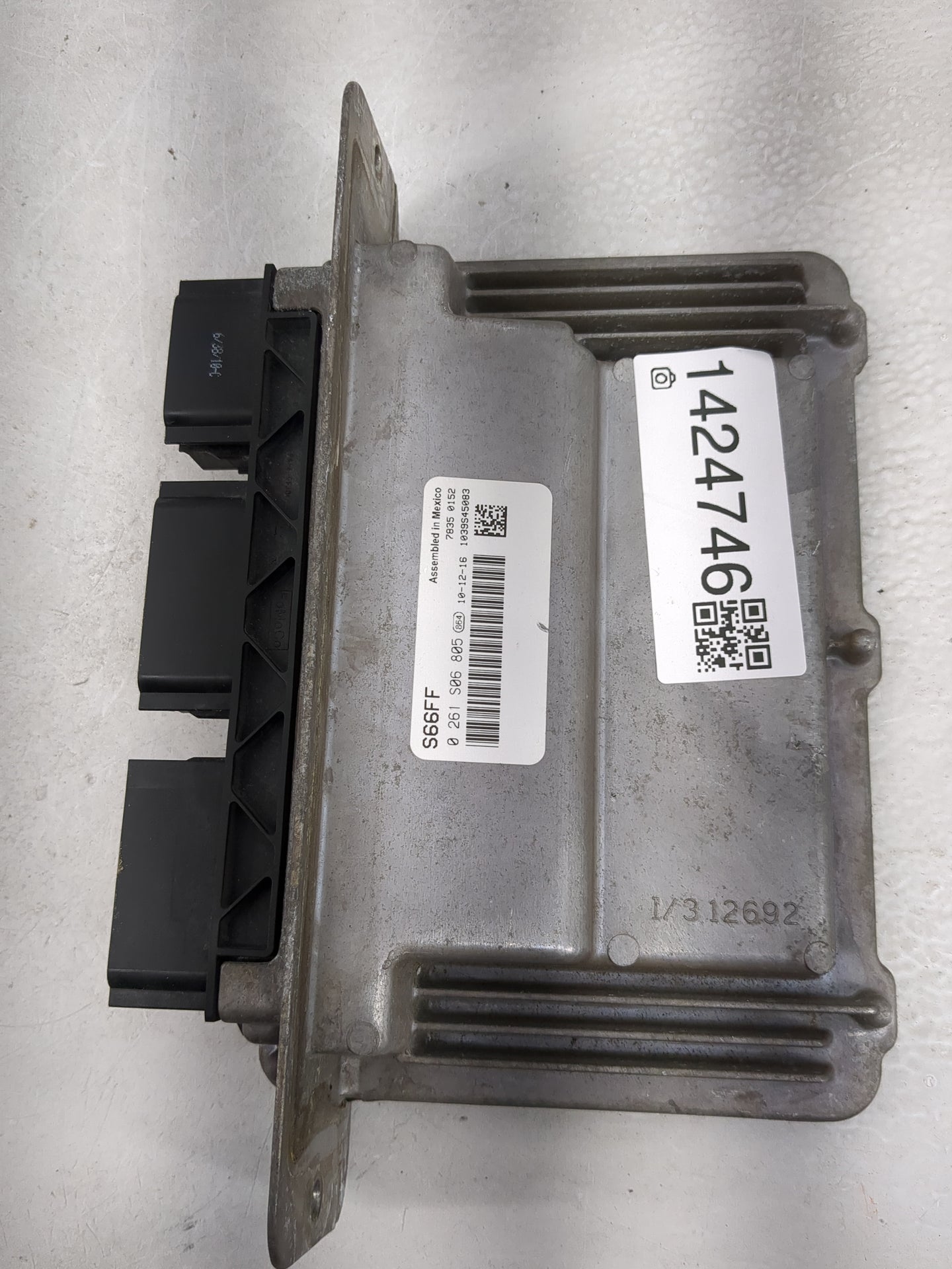 2011 Ford Expedition PCM Engine Control Computer ECU ECM PCU OEM P/N:S66FF 8 261 S06 805, 12692 Fits OEM Used Auto Parts - O