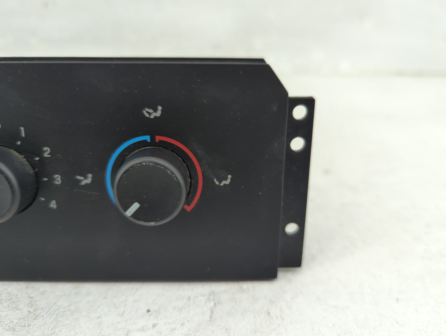 2007-2014 Ford Expedition Climate Control Module Temperature AC/Heater Replacement P/N:8L14-19980-AB VP8L1H-19980-AB Fits OE