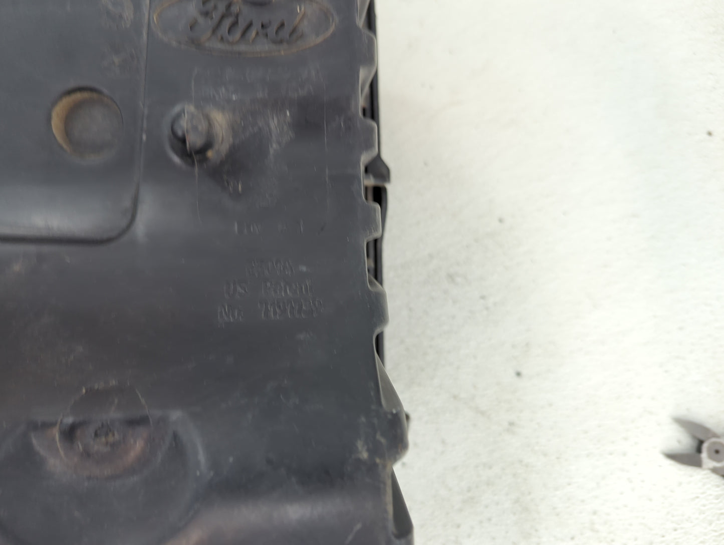 2010-2014 Ford Expedition Air Cleaner Intake-duct Hose Tube 1494160 - Oemusedautoparts1.com