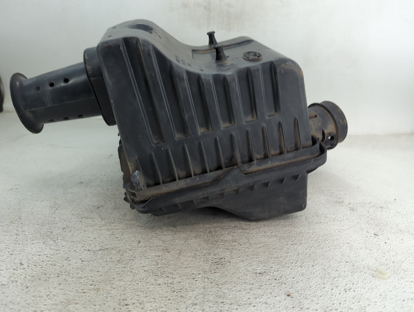 2010-2014 Ford Expedition Air Cleaner Intake-duct Hose Tube 1494160 - Oemusedautoparts1.com