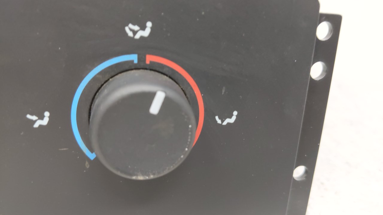 2007-2014 Ford Expedition Climate Control Module Temperature AC/Heater Replacement P/N:8L14-19980-AB Fits OEM Used Auto Part