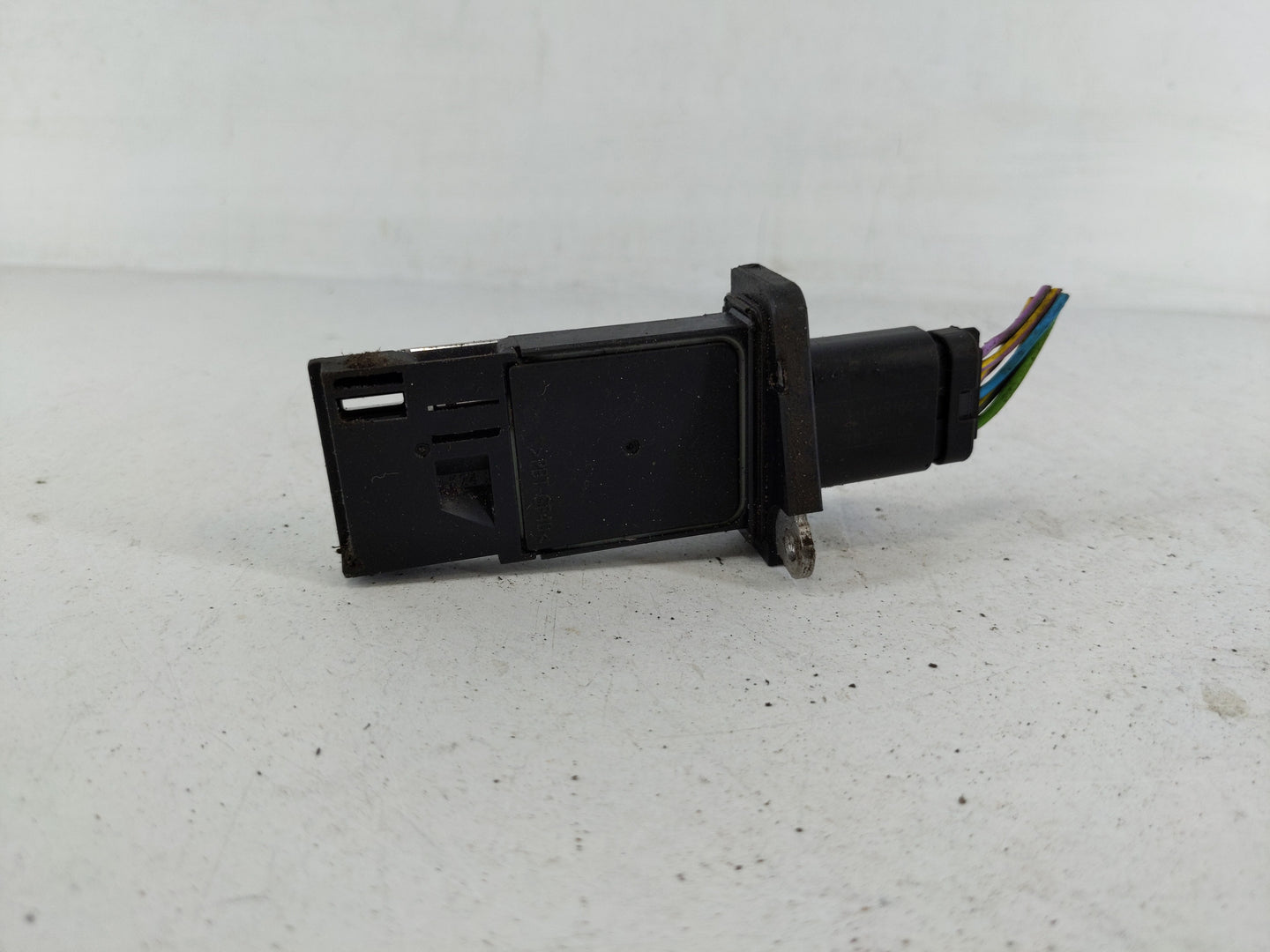 2004-2012 Ford Explorer Mass Air Flow Meter Maf - Oemusedautoparts1.com