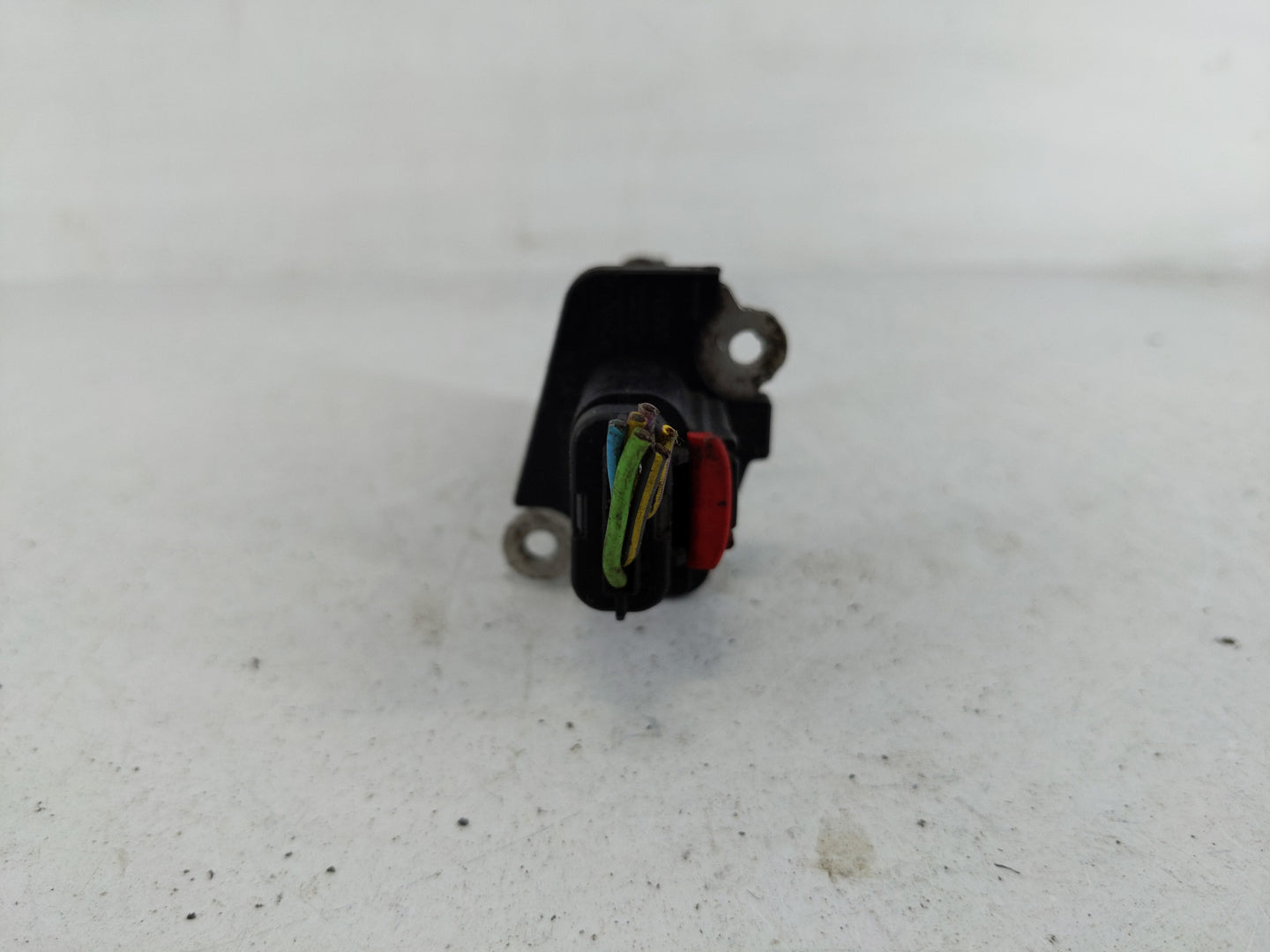 2004-2012 Ford Explorer Mass Air Flow Meter Maf - Oemusedautoparts1.com