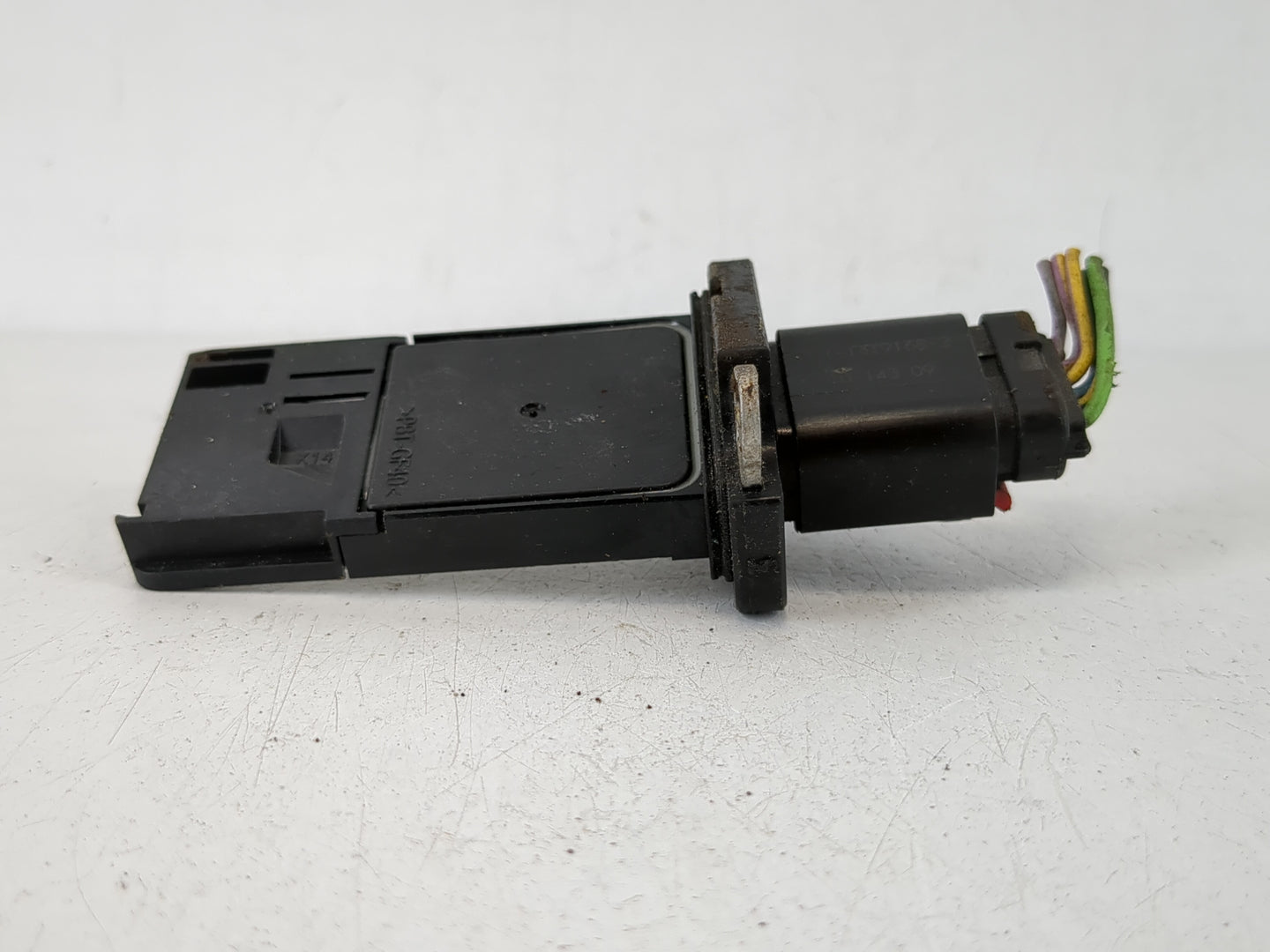 2004-2012 Ford Explorer Mass Air Flow Meter Maf - Oemusedautoparts1.com