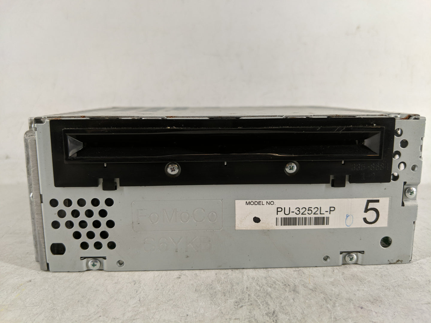 2011 Ford Explorer Radio AM FM Cd Player Receiver Replacement P/N:BB5T-19C107-BS Fits OEM Used Auto Parts - Oemusedautoparts