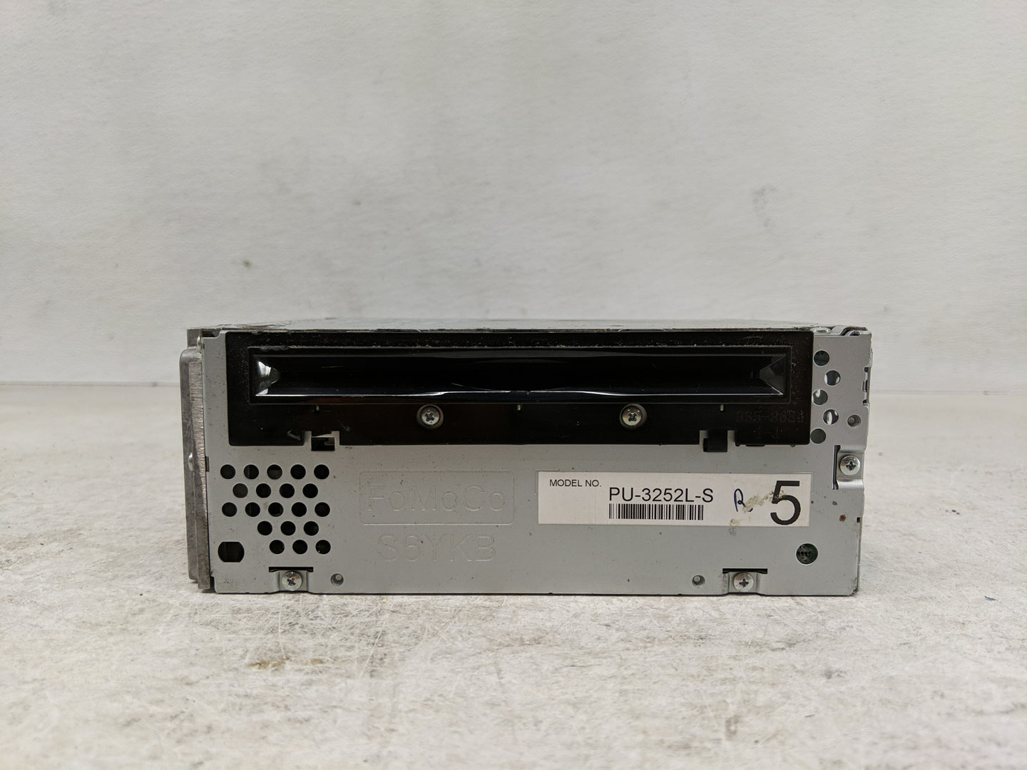 2011 Ford Explorer Radio AM FM Cd Player Receiver Replacement P/N:276-09119-04 BB5T-19C107-BS Fits OEM Used Auto Parts - Oem