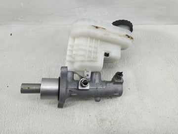 2011-2012 Ford Explorer Brake Master Cylinder - Oemusedautoparts1.com
