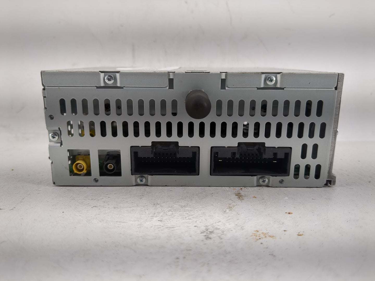 2011 Ford Explorer Radio AM FM Cd Player Receiver Replacement P/N:BB5T-19C107-CS Fits OEM Used Auto Parts - Oemusedautoparts