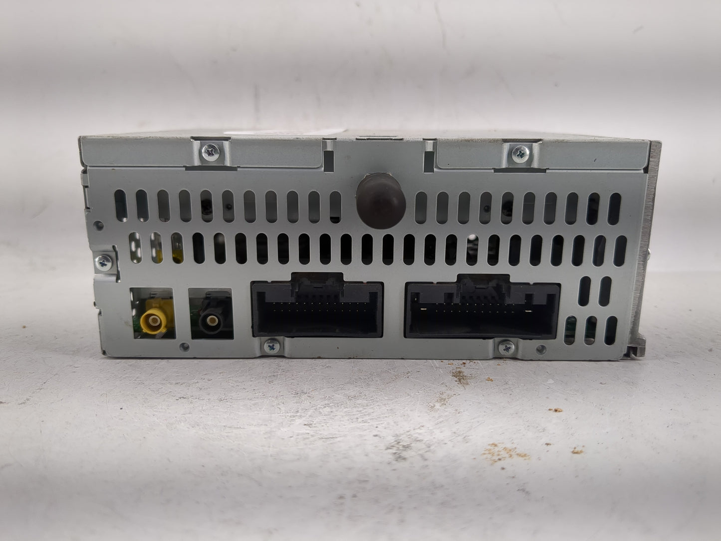 2011 Ford Explorer Radio AM FM Cd Player Receiver Replacement P/N:BB5T-19C107-CS Fits OEM Used Auto Parts - Oemusedautoparts