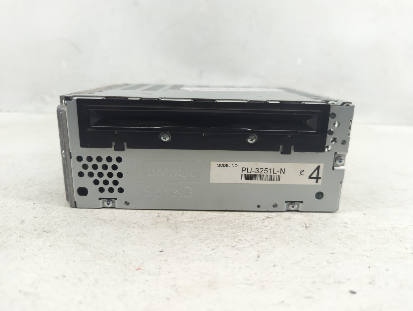 2011 Ford Explorer Radio AM FM Cd Player Receiver Replacement P/N:BB5T-19C107-AN Fits OEM Used Auto Parts - Oemusedautoparts