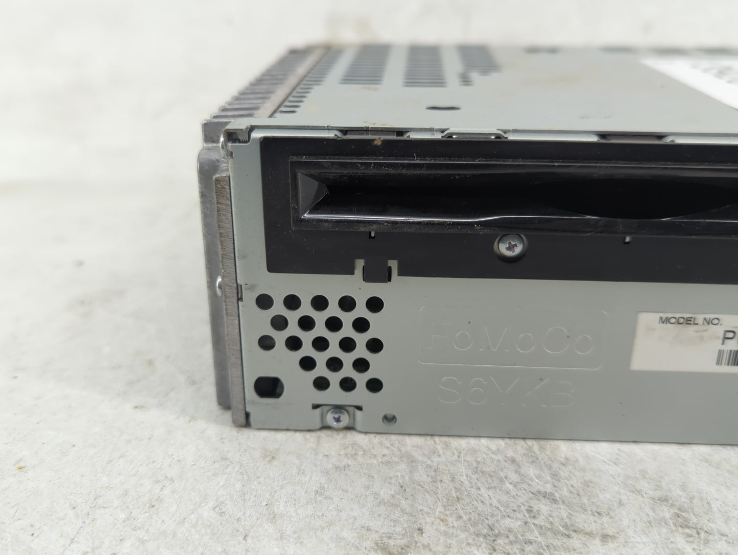 2011 Ford Explorer Radio AM FM Cd Player Receiver Replacement P/N:BB5T-19C107-AN Fits OEM Used Auto Parts - Oemusedautoparts