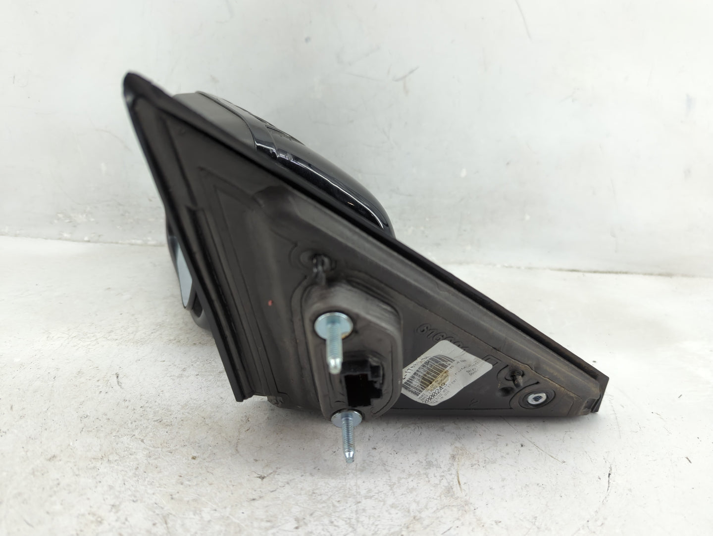 2011-2015 Ford Explorer Driver Side View Mirror - Left Door Mirror OEM Used - Oemusedautoparts1.com
