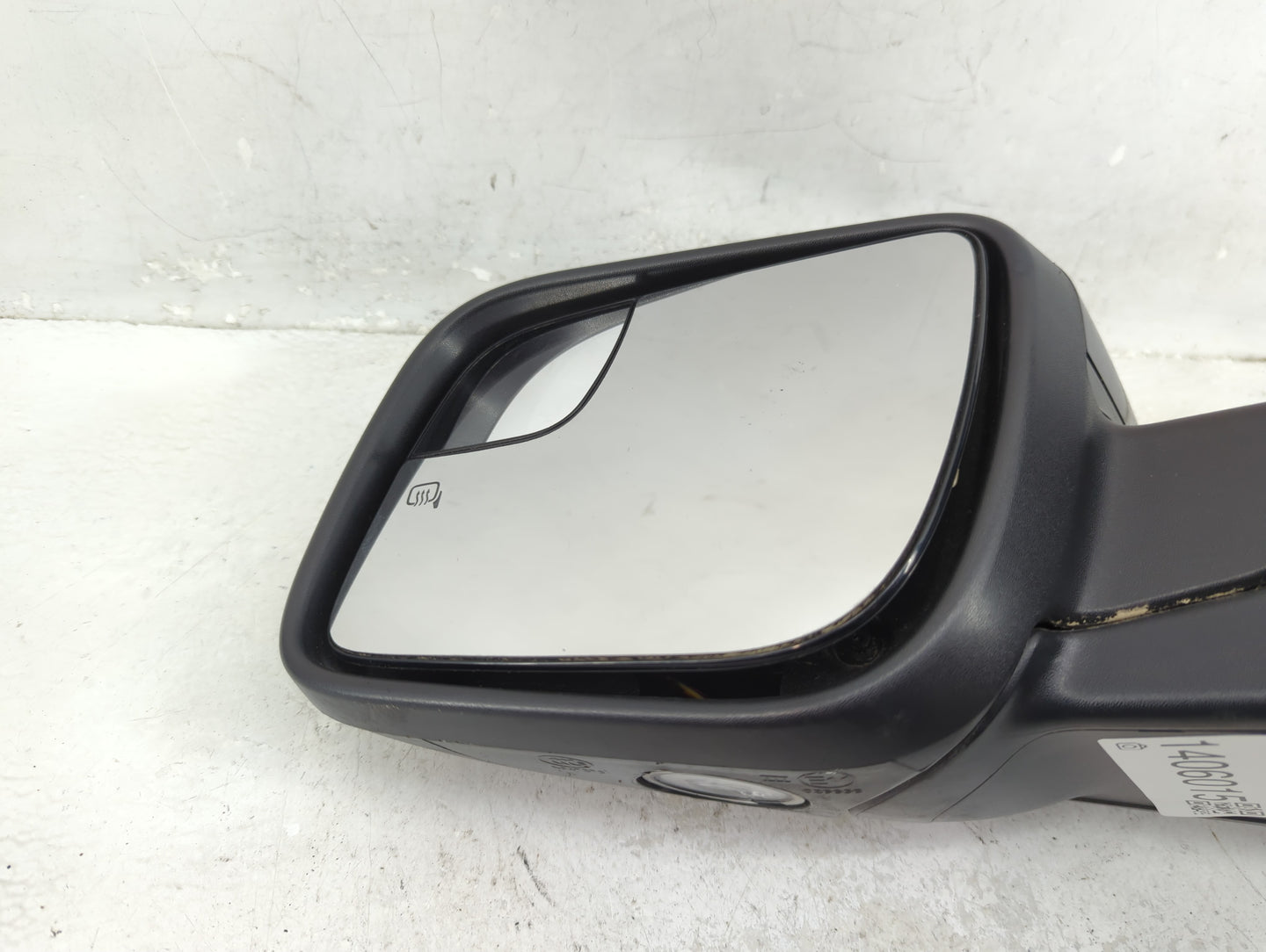 2011-2015 Ford Explorer Driver Side View Mirror - Left Door Mirror OEM Used - Oemusedautoparts1.com