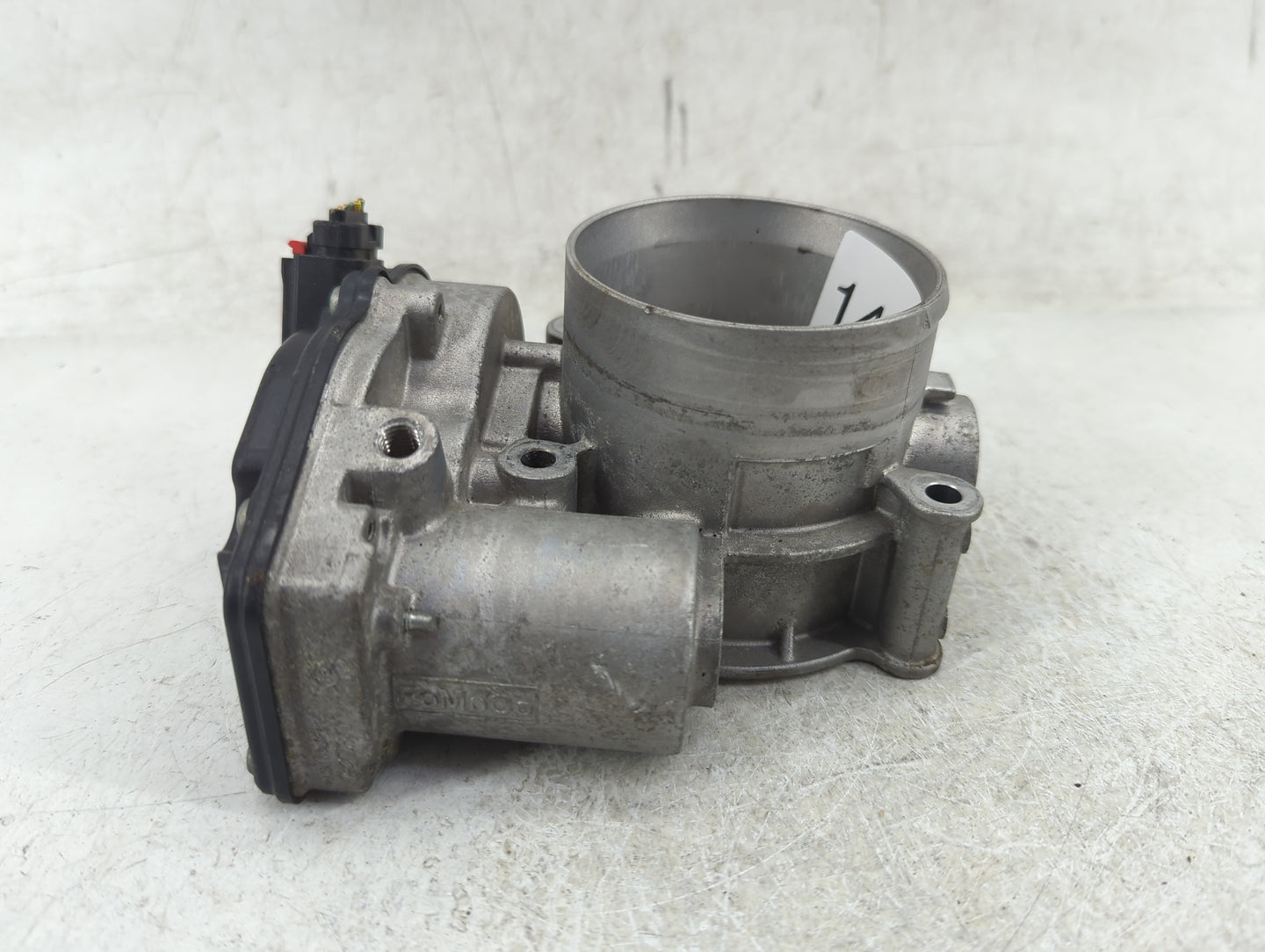 2011-2019 Ford Explorer Throttle Body P/N:AT4E-9F991-EL Fits Fits 2011 2012 2013 2014 2015 2016 2017 2018 2019 OEM Used Auto