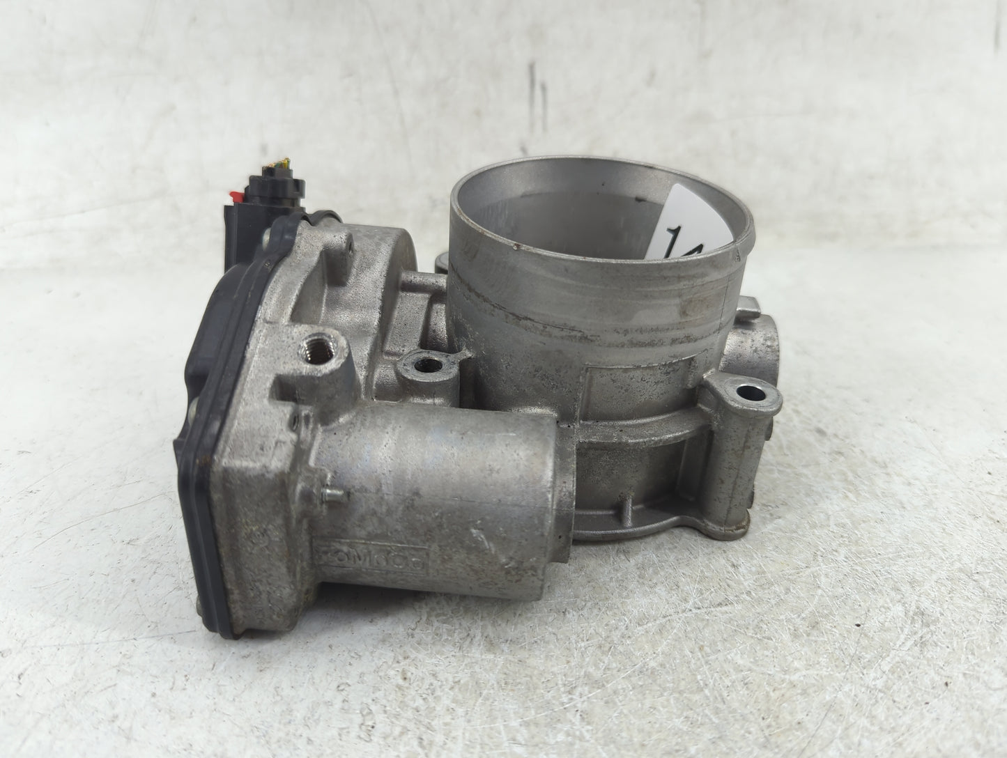 2011-2019 Ford Explorer Throttle Body P/N:AT4E-9F991-EL Fits Fits 2011 2012 2013 2014 2015 2016 2017 2018 2019 OEM Used Auto