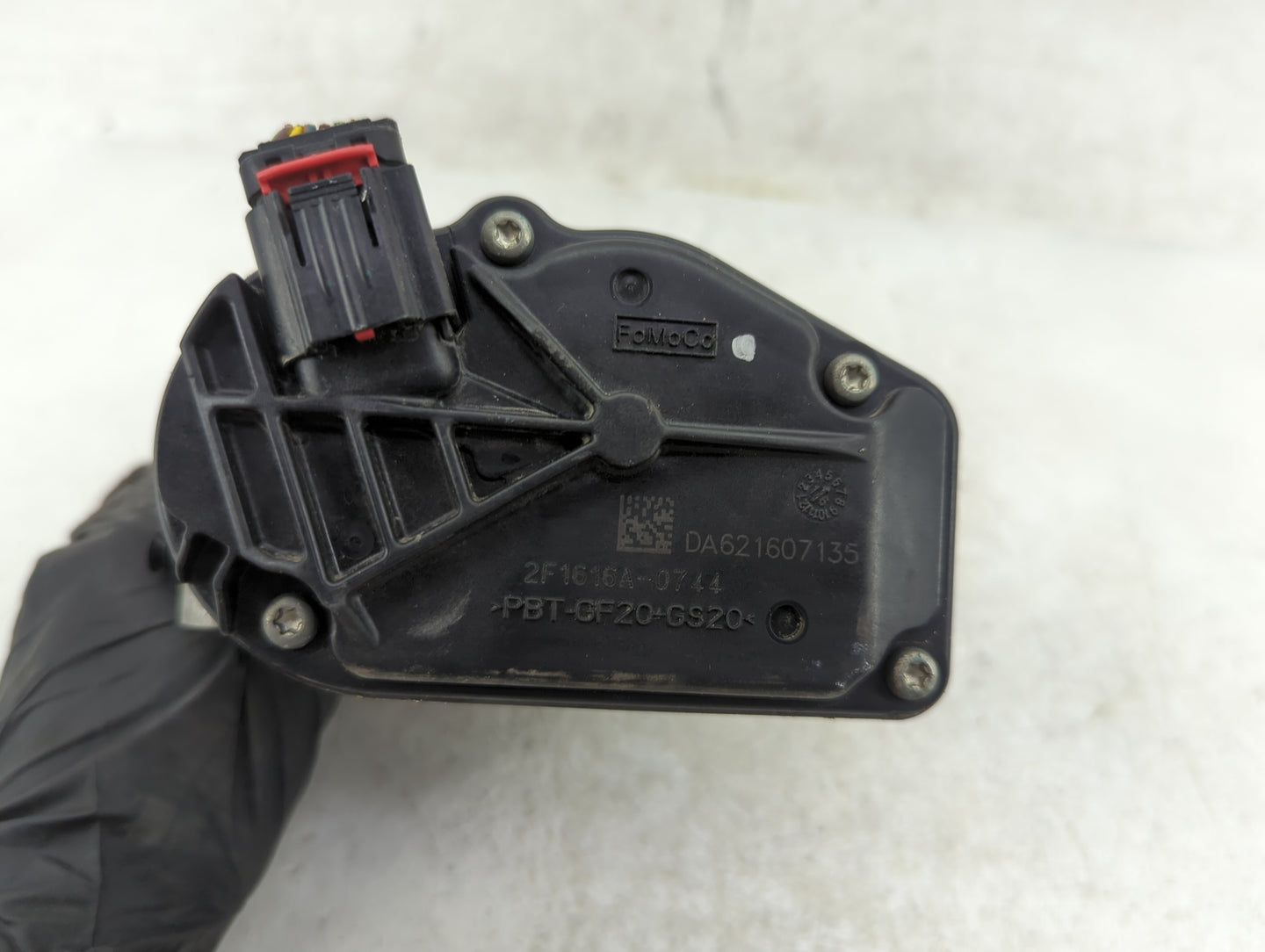 2011-2019 Ford Explorer Throttle Body P/N:AT4E-9F991-EL Fits Fits 2011 2012 2013 2014 2015 2016 2017 2018 2019 OEM Used Auto