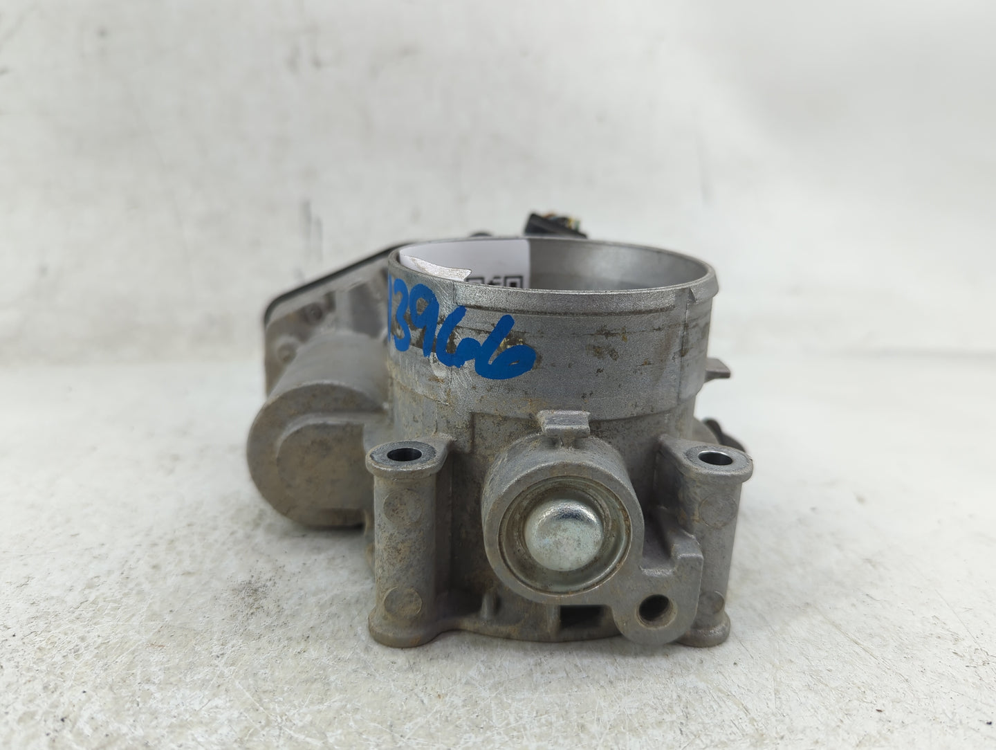 2011-2019 Ford Explorer Throttle Body P/N:AT4E-EH Fits Fits 2011 2012 2013 2014 2015 2016 2017 2018 2019 OEM Used Auto Parts