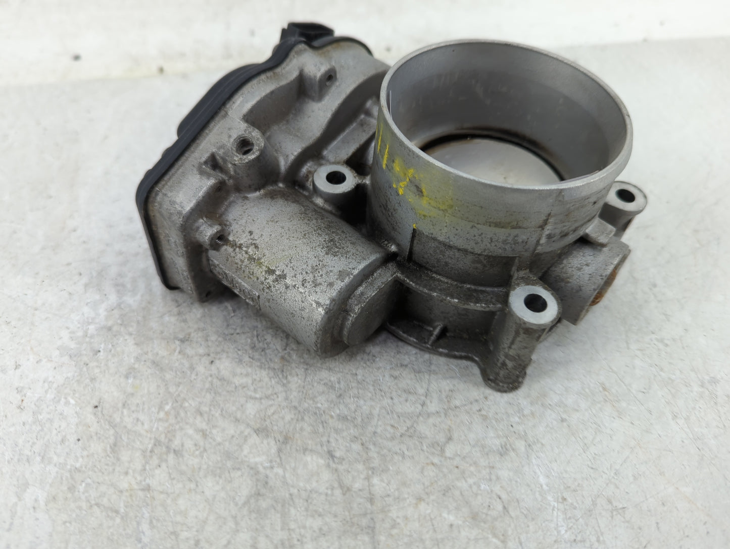 2011-2019 Ford Explorer Throttle Body P/N:AT4E ED Fits Fits 2011 2012 2013 2014 2015 2016 2017 2018 2019 OEM Used Auto Parts