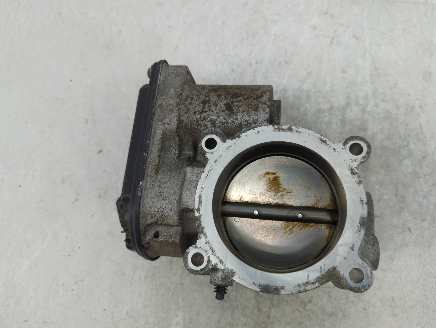 2011-2019 Ford Explorer Throttle Body P/N:AT4E ED Fits Fits 2011 2012 2013 2014 2015 2016 2017 2018 2019 OEM Used Auto Parts