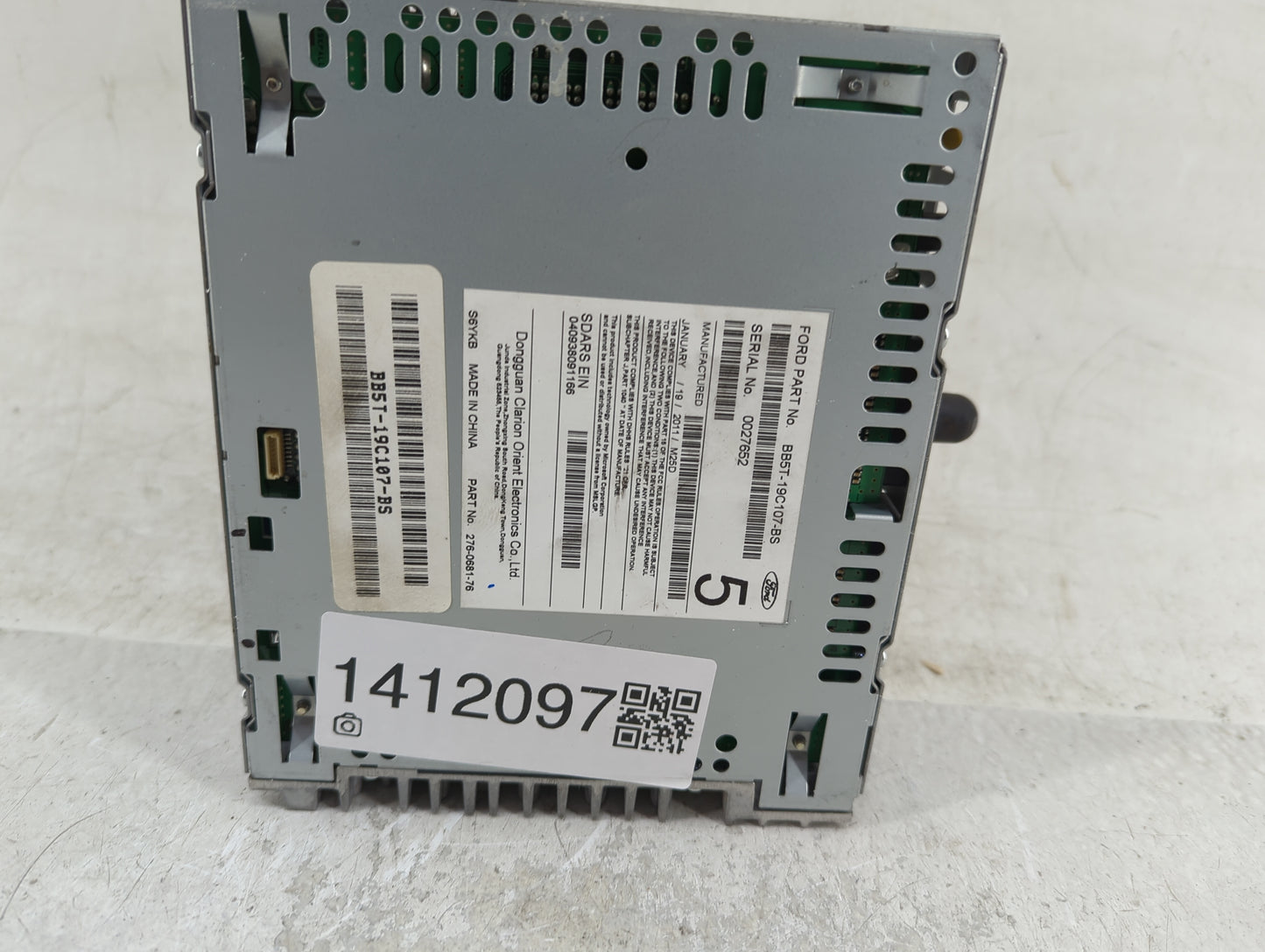 2011 Ford Explorer Radio AM FM Cd Player Receiver Replacement P/N:BB5T-19C107-BS Fits OEM Used Auto Parts - Oemusedautoparts