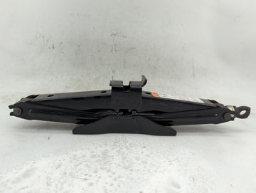 2011 Ford Explorer Spare Scissor Car Jack - Oemusedautoparts1.com