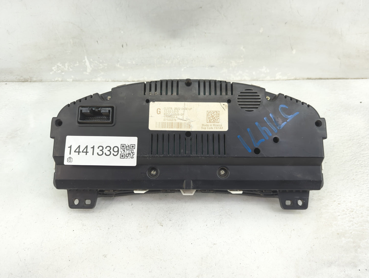 2011 Ford Explorer Instrument Cluster Speedometer Gauges P/N:BB5T-10849-GF Fits OEM Used Auto Parts - Oemusedautoparts1.com