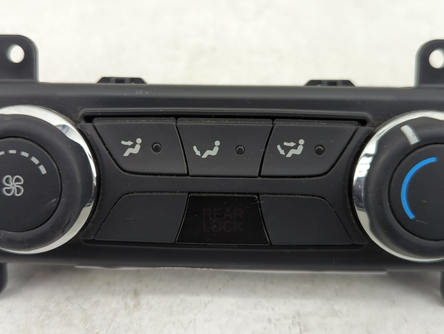 2011-2014 Ford Explorer Climate Control Module Temperature AC/Heater Replacement P/N:BB5T-19980-BC Fits Fits 2011 2012 2013 
