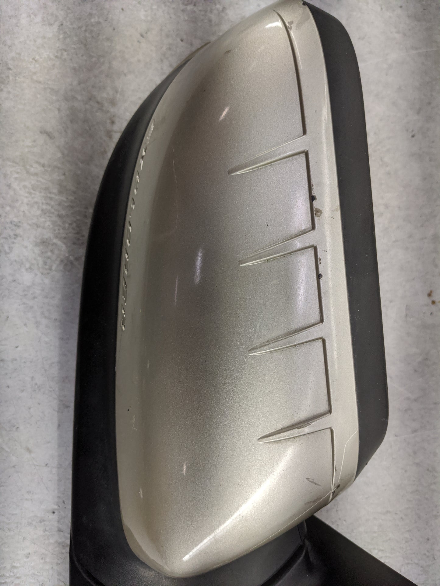 2011-2015 Ford Explorer Passenger Side View Mirror - Right Door Mirror OEM Used - Oemusedautoparts1.com