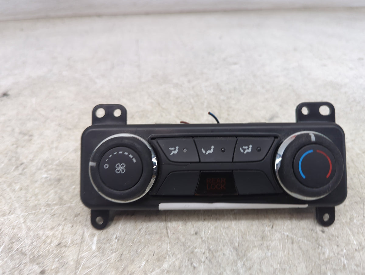 2011-2014 Ford Explorer Climate Control Module Temperature AC/Heater Replacement P/N:BB5T-19980-BC Fits Fits 2011 2012 2013 
