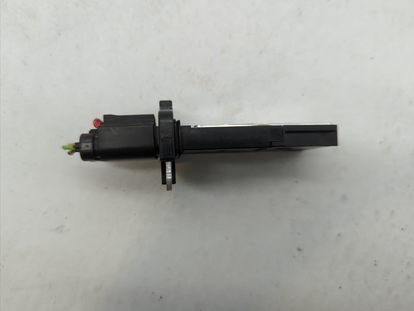 2004-2012 Ford Explorer Mass Air Flow Meter Maf - Oemusedautoparts1.com