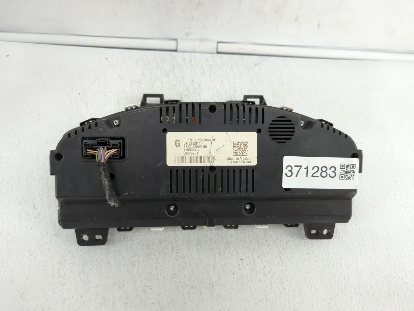 2011 Ford Explorer Instrument Cluster Speedometer Gauges P/N:BB5T-10849-GH 1755304-7, BB5T-10849-GG Fits OEM Used Auto Parts