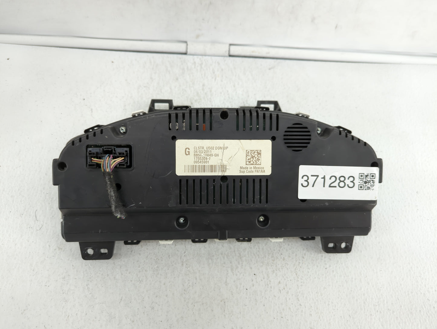 2011 Ford Explorer Instrument Cluster Speedometer Gauges P/N:BB5T-10849-GH 1755304-7, BB5T-10849-GG Fits OEM Used Auto Parts