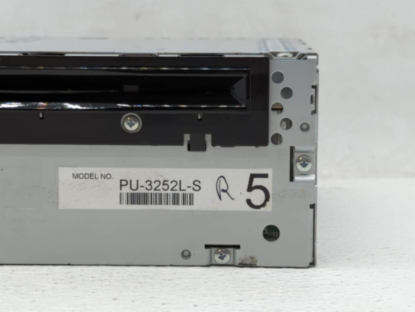 2011 Ford Explorer Radio AM FM Cd Player Receiver Replacement P/N:BB5T-19C107-BS Fits OEM Used Auto Parts - Oemusedautoparts