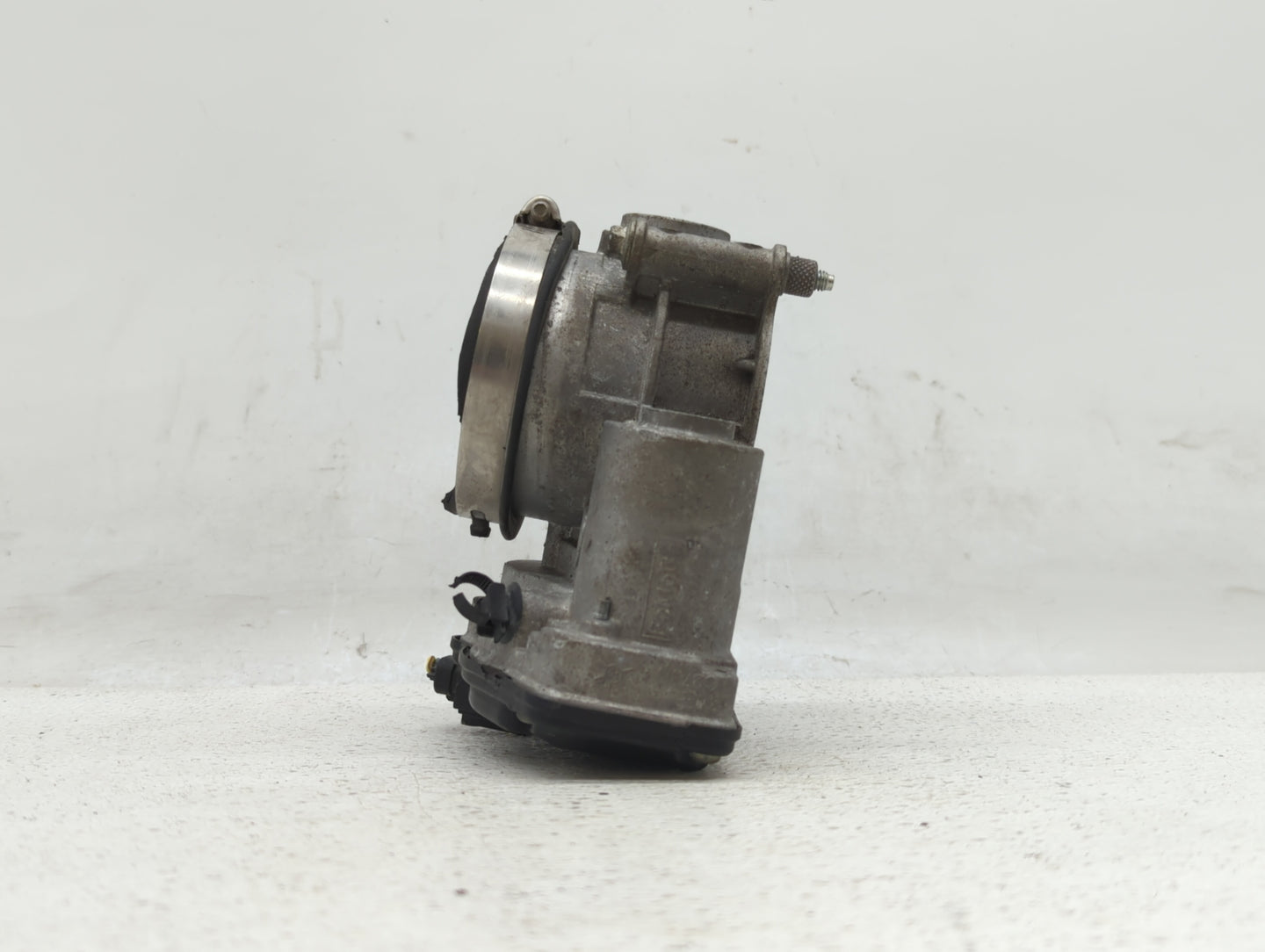 2011-2019 Ford Explorer Throttle Body P/N:AT4E-9F991-EL AT4E-9F991-EH Fits Fits 2011 2012 2013 2014 2015 2016 2017 2018 2019