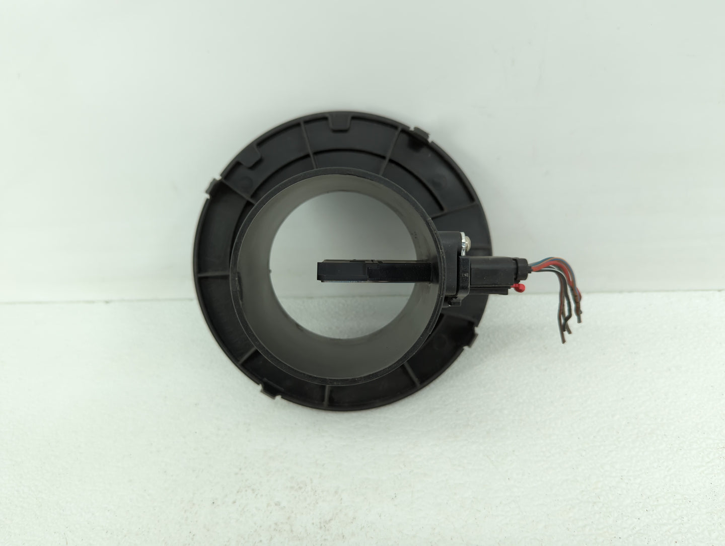 2004-2012 Ford Explorer Mass Air Flow Meter Maf - Oemusedautoparts1.com