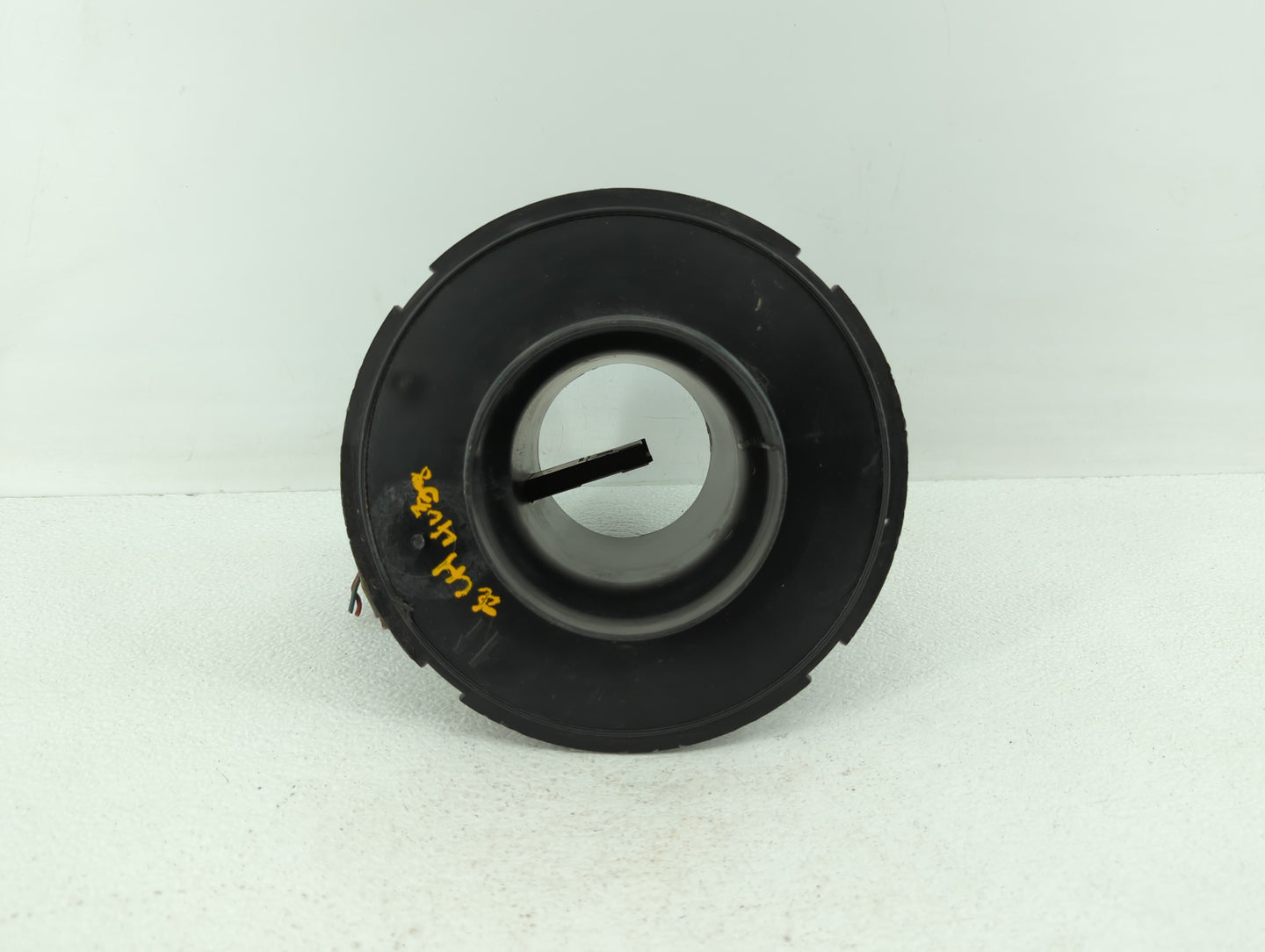 2004-2012 Ford Explorer Mass Air Flow Meter Maf - Oemusedautoparts1.com