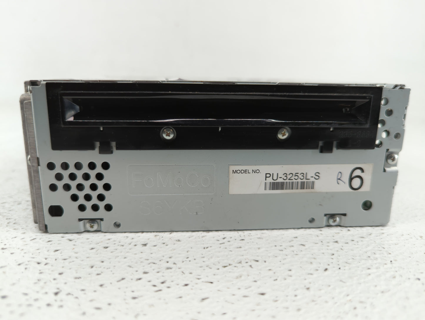 2011-2011 Ford Explorer Am Fm Cd Player Radio Receiver - Oemusedautoparts1.com