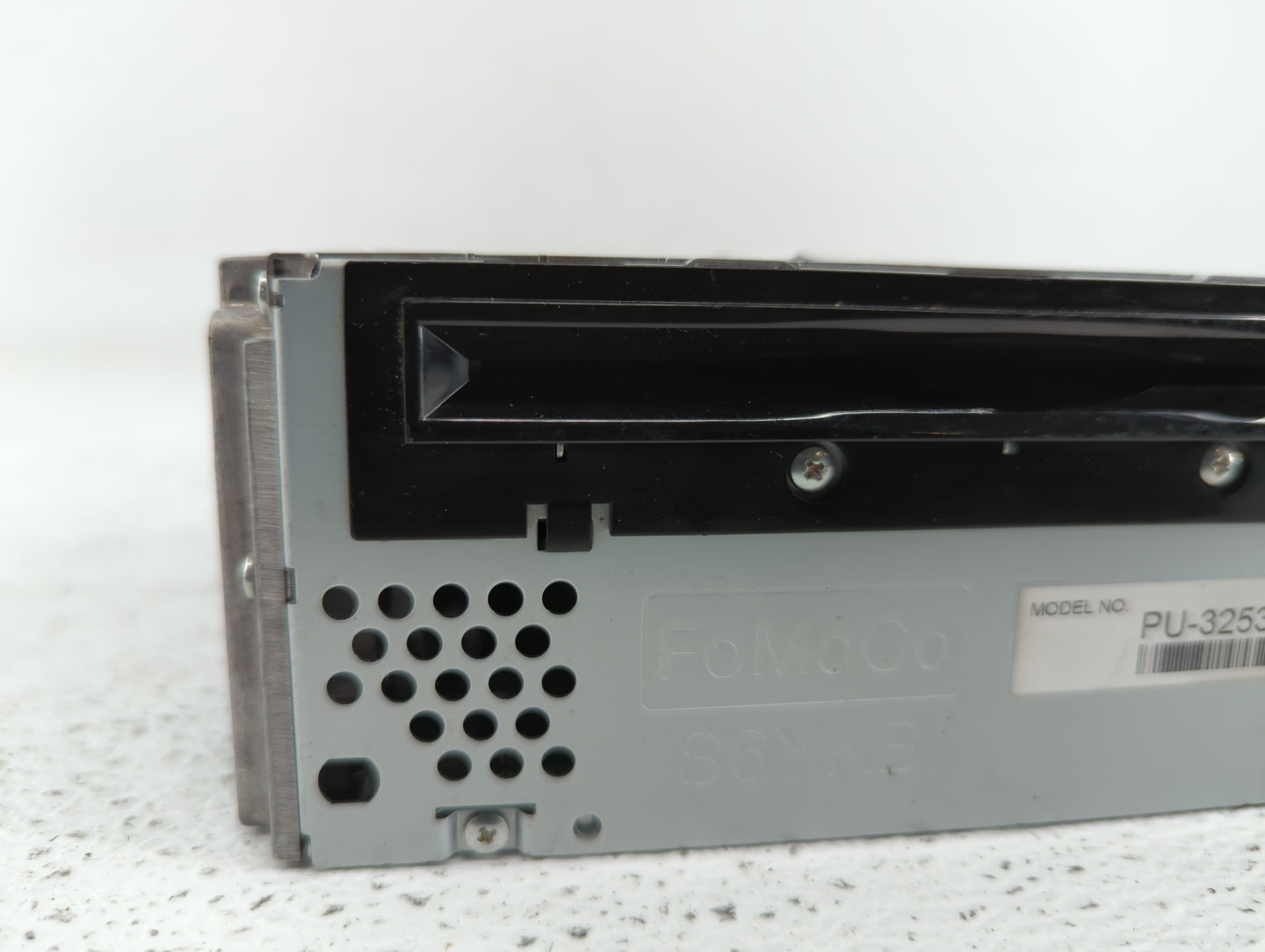2011-2011 Ford Explorer Am Fm Cd Player Radio Receiver - Oemusedautoparts1.com