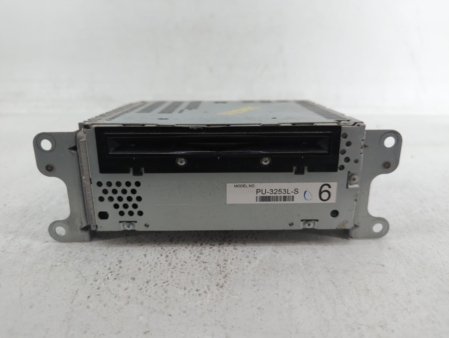 2011-2011 Ford Explorer Am Fm Cd Player Radio Receiver - Oemusedautoparts1.com